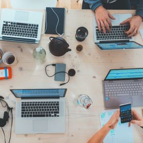 왜 Minitab Model Ops를 사용해야 할까요?